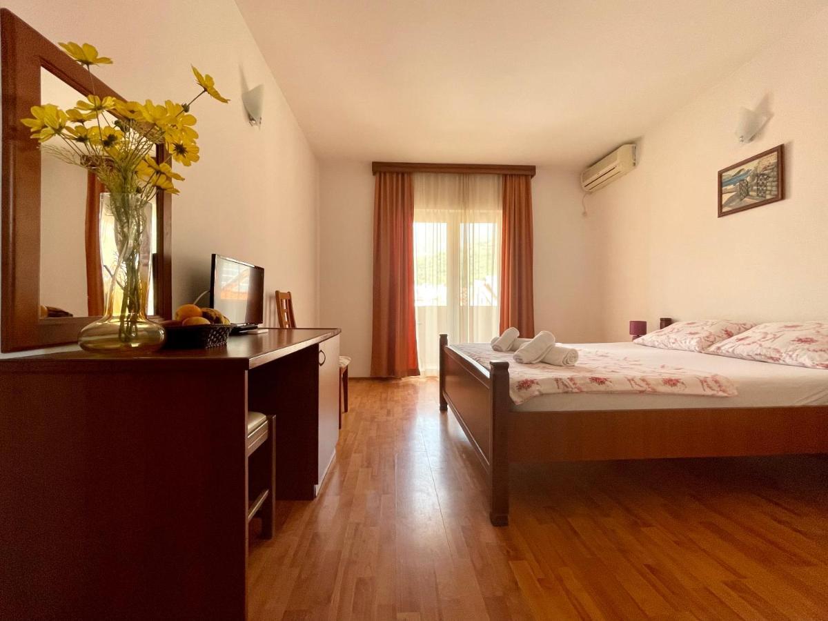 Villa Ns Velji Vinogradi Budva Exterior photo